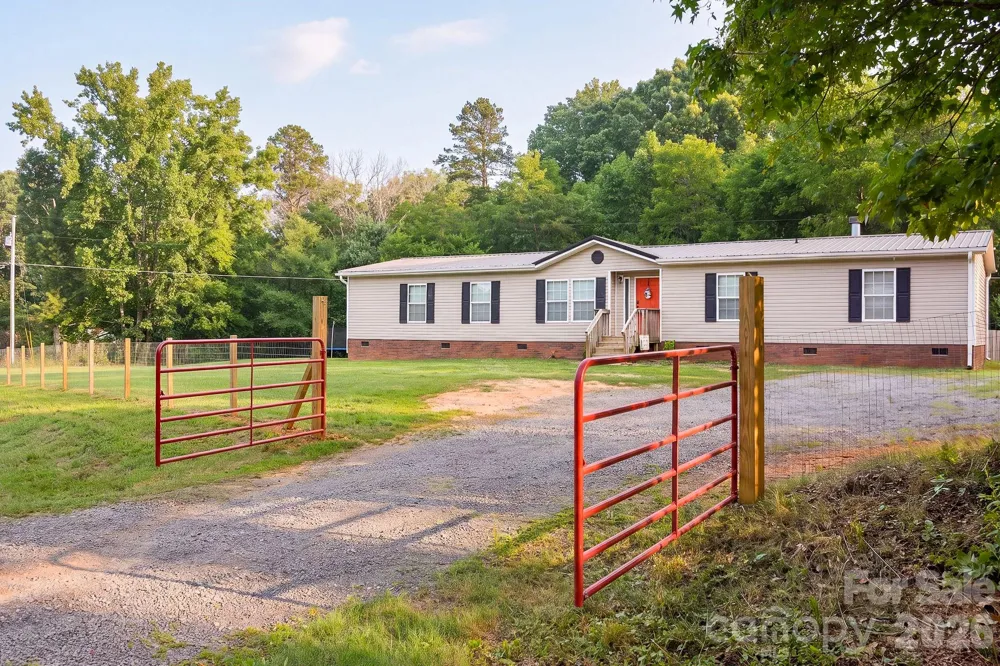 837 Joe Road Mocksville, NC 27028