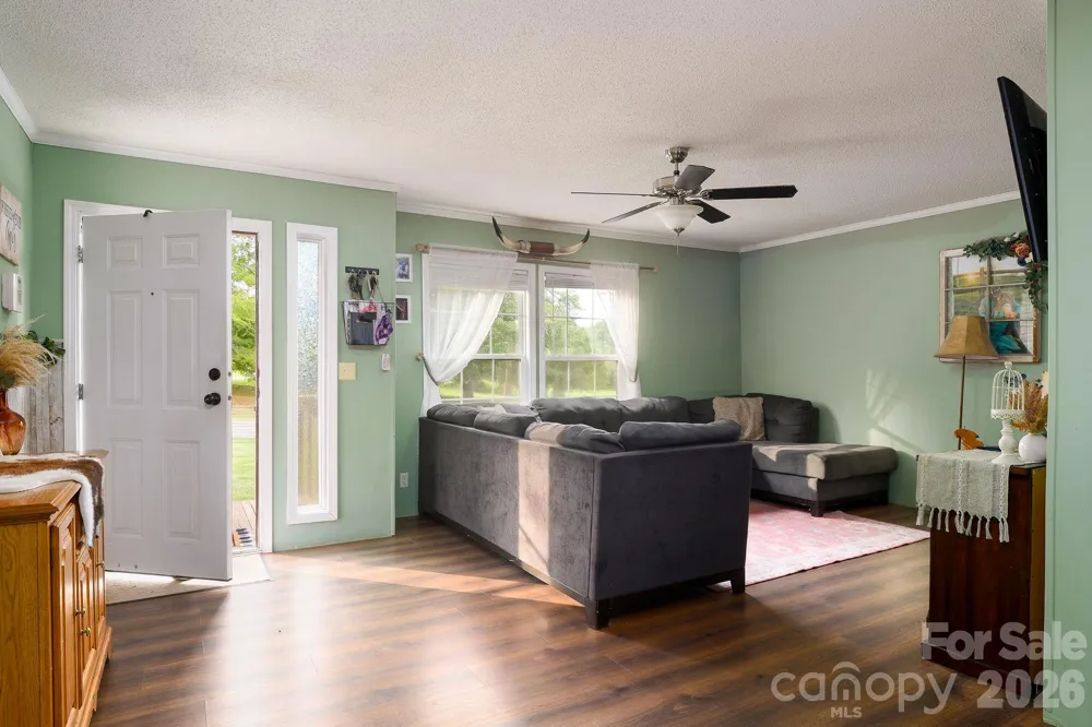 837 Joe Road Mocksville, NC 27028