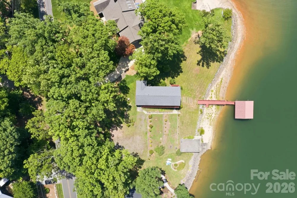 178 Penicillin Point Troutman, NC 28166