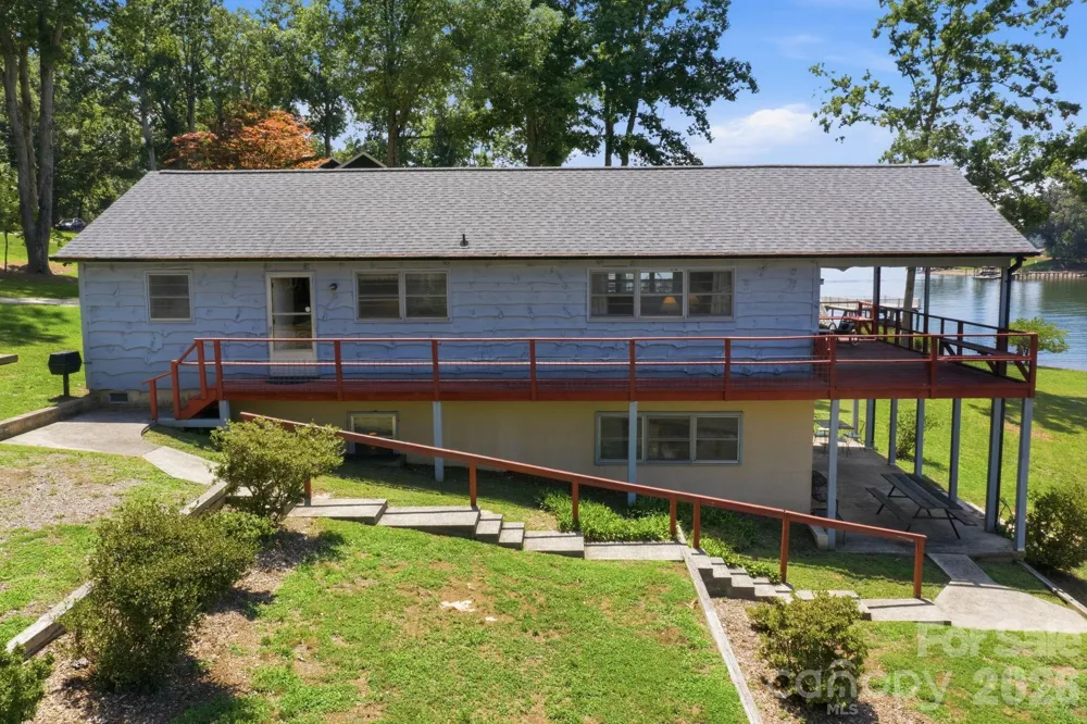 178 Penicillin Point Troutman, NC 28166