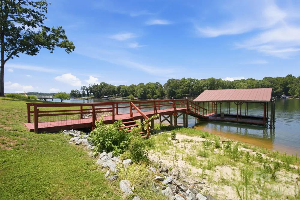 178 Penicillin Point Troutman, NC 28166