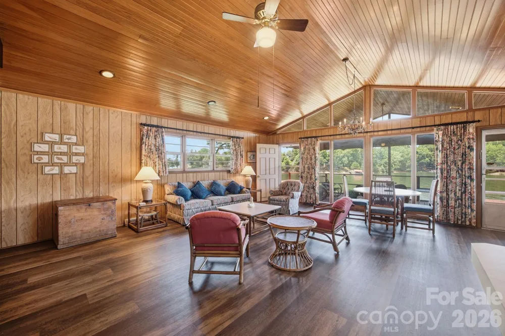 178 Penicillin Point Troutman, NC 28166
