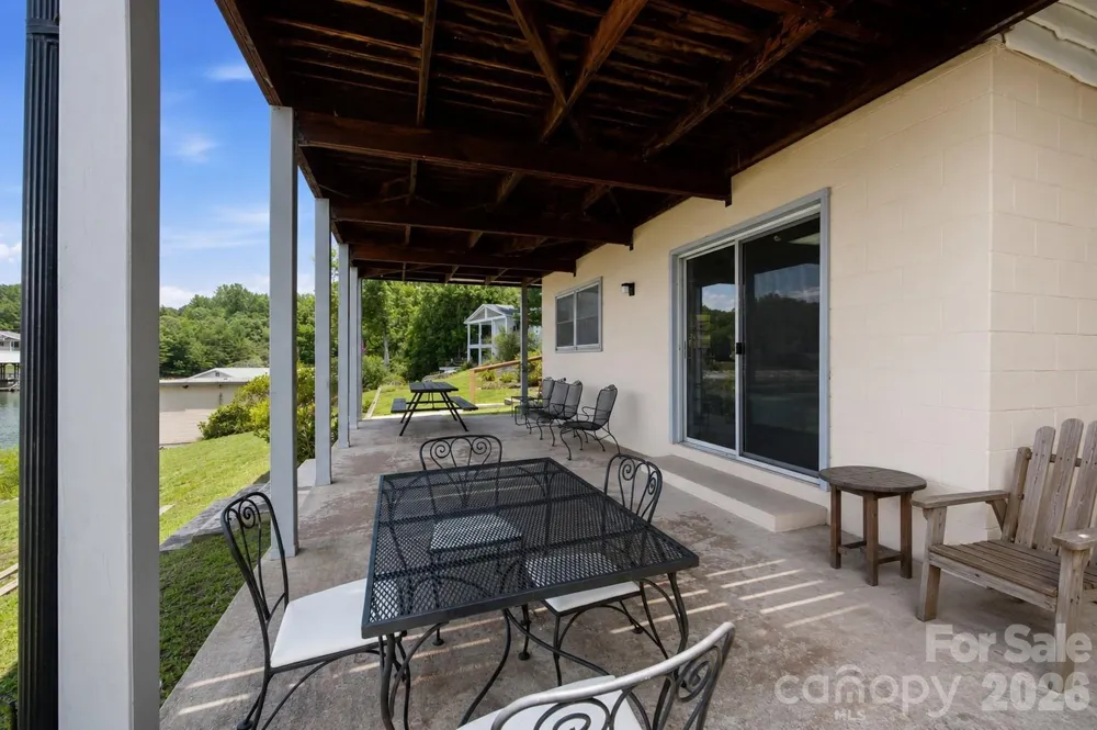 178 Penicillin Point Troutman, NC 28166
