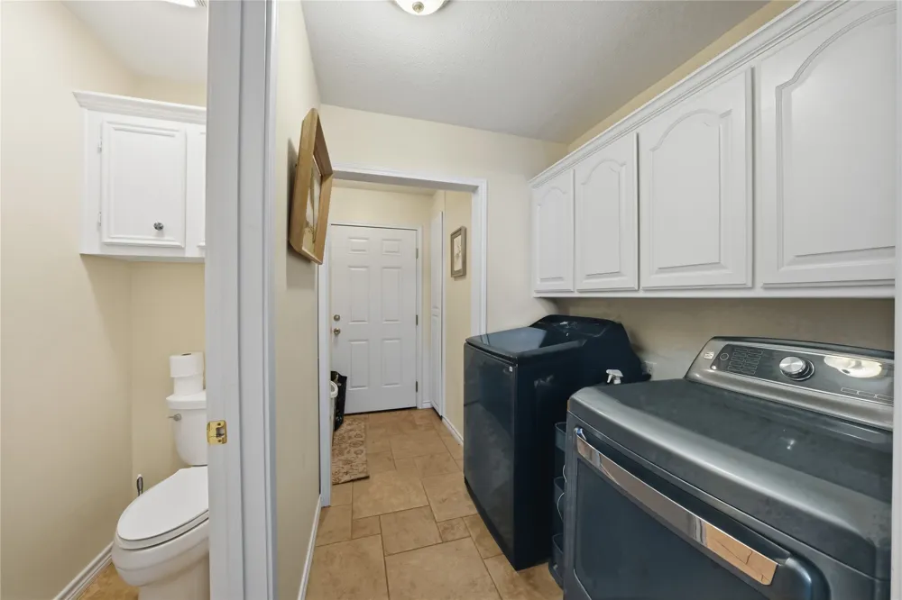 3662 ACR 359 Palestine, TX 75803