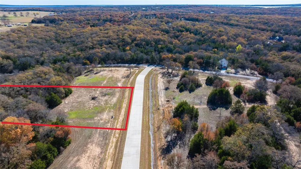 2 Shady Oak Lane Valley View, TX 76272