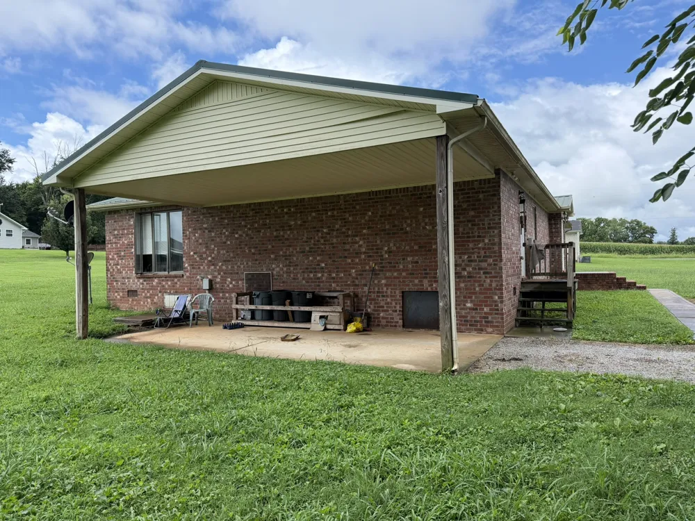 1325 Joyce Ln Winchester, TN 37398