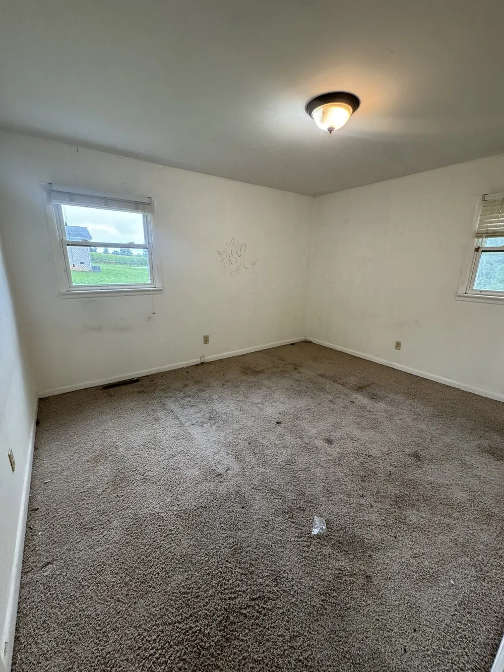1325 Joyce Ln Winchester, TN 37398