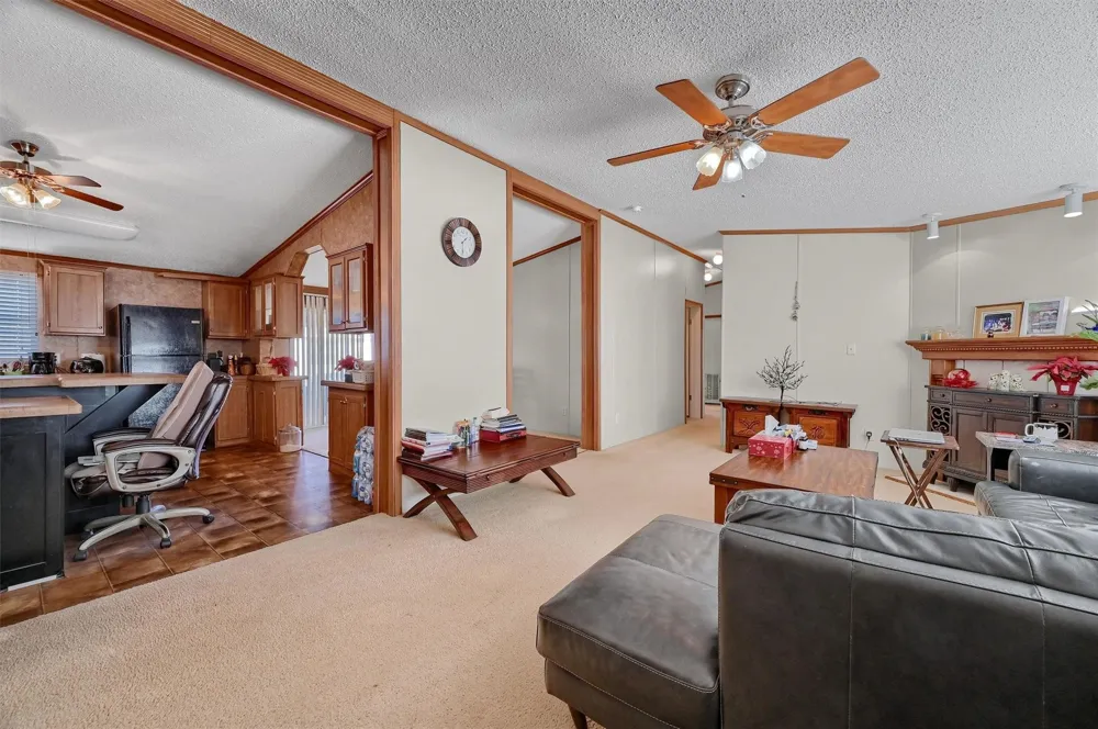 115 Candlewood Circle Gainesville, TX 76240