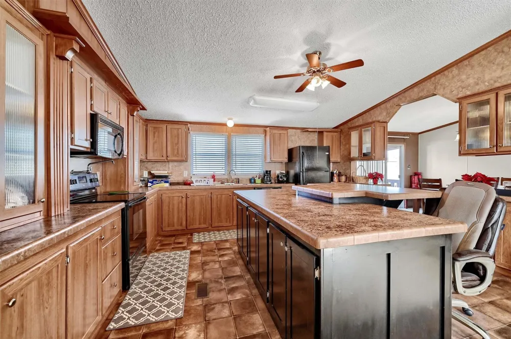115 Candlewood Circle Gainesville, TX 76240