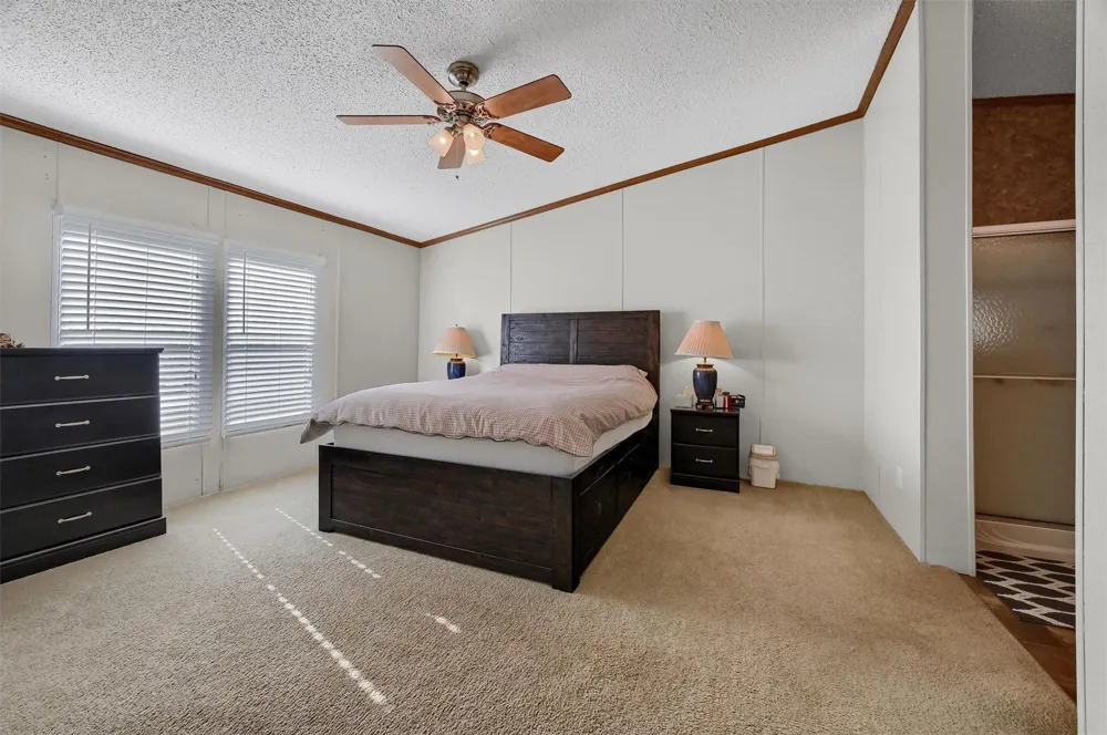 115 Candlewood Circle Gainesville, TX 76240