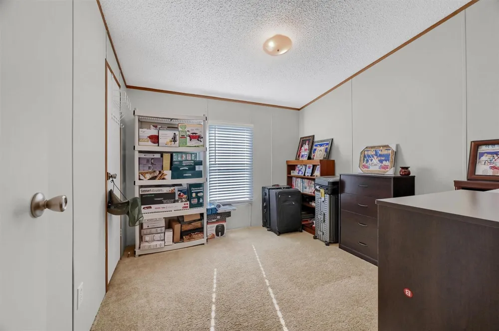 115 Candlewood Circle Gainesville, TX 76240