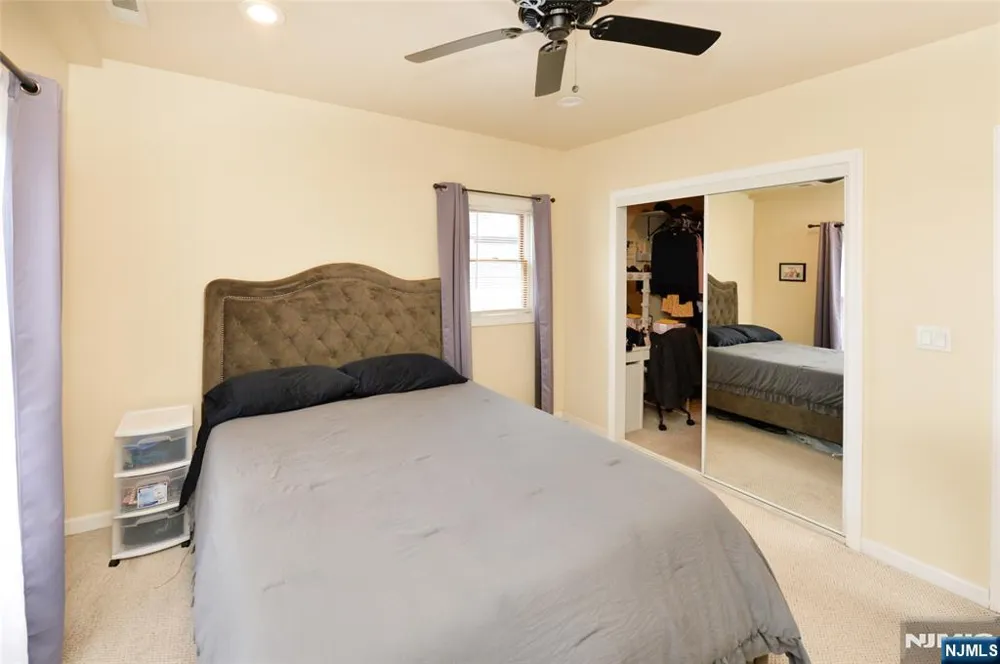 59 Hahn Avenue Rochelle Park, NJ 07662