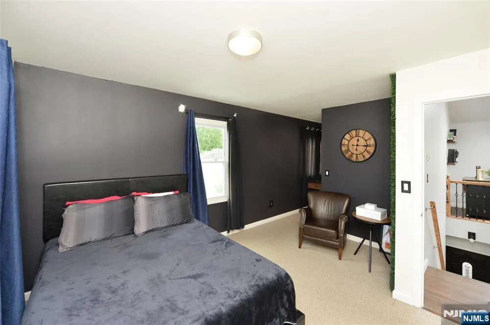 59 Hahn Avenue Rochelle Park, NJ 07662