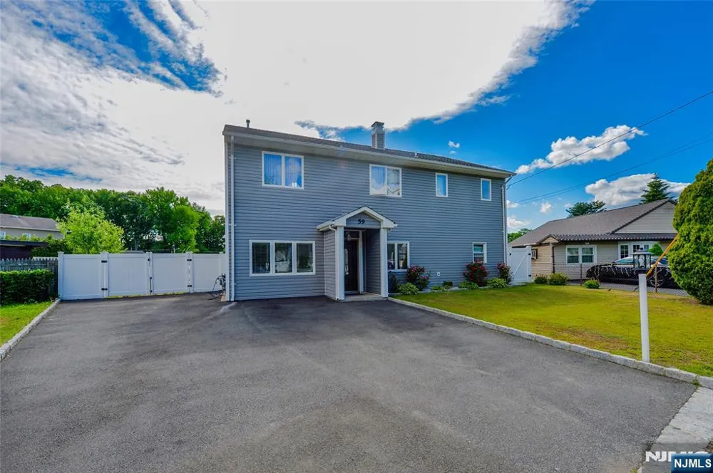 59 Hahn Avenue Rochelle Park, NJ 07662