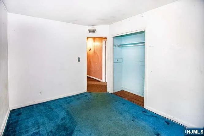 4 Beverly Road Glen Rock, NJ 07452