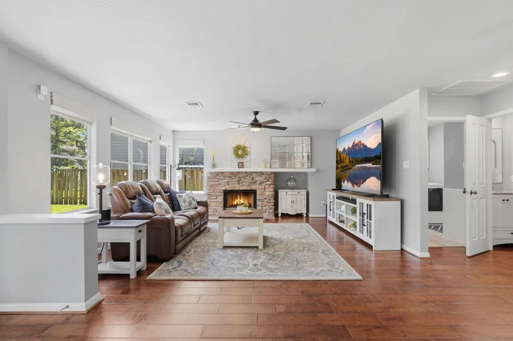 106 Autumn Branch Drive The Woodlands, TX 77382