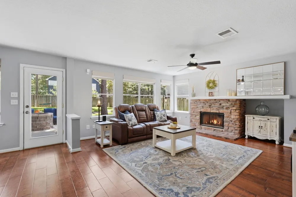 106 Autumn Branch Drive The Woodlands, TX 77382
