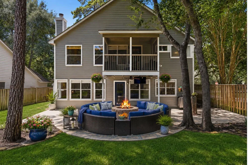 106 Autumn Branch Drive The Woodlands, TX 77382