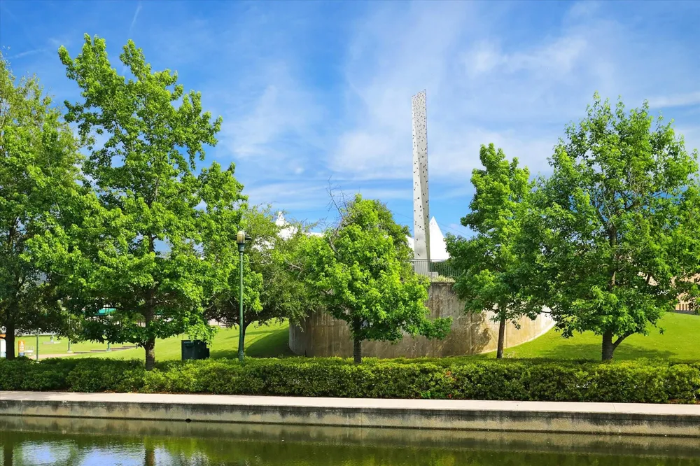 106 Autumn Branch Drive The Woodlands, TX 77382