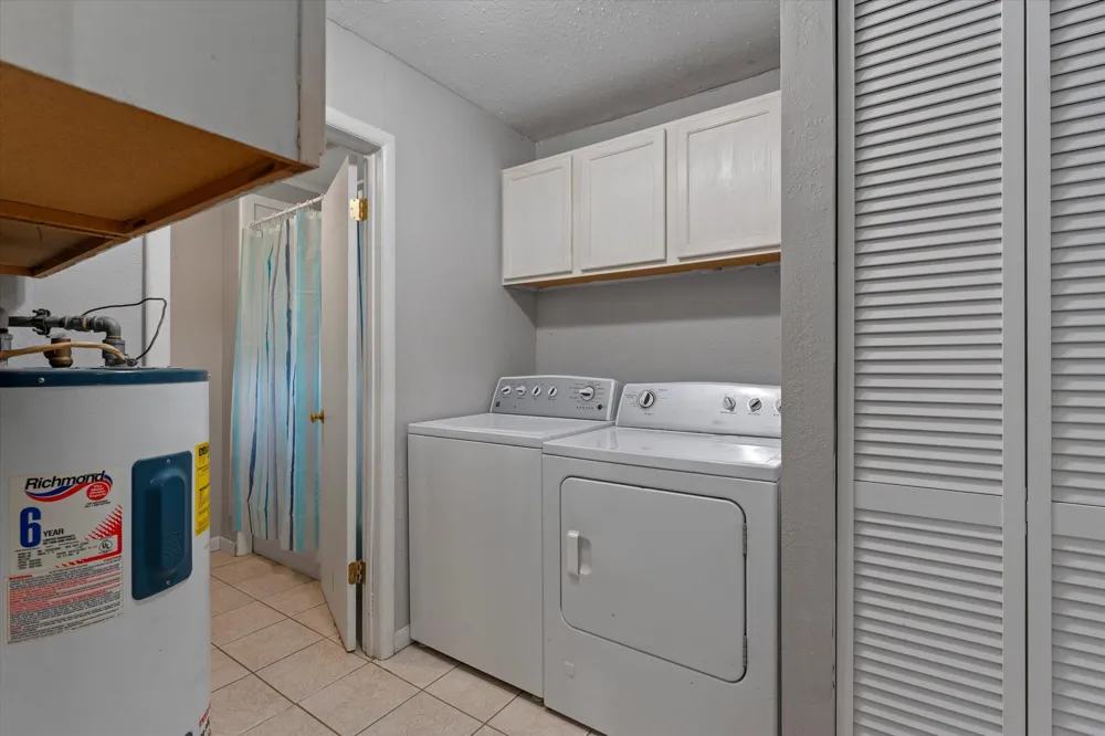 70324 Fairfield Drive Edwardsburg, MI 49112