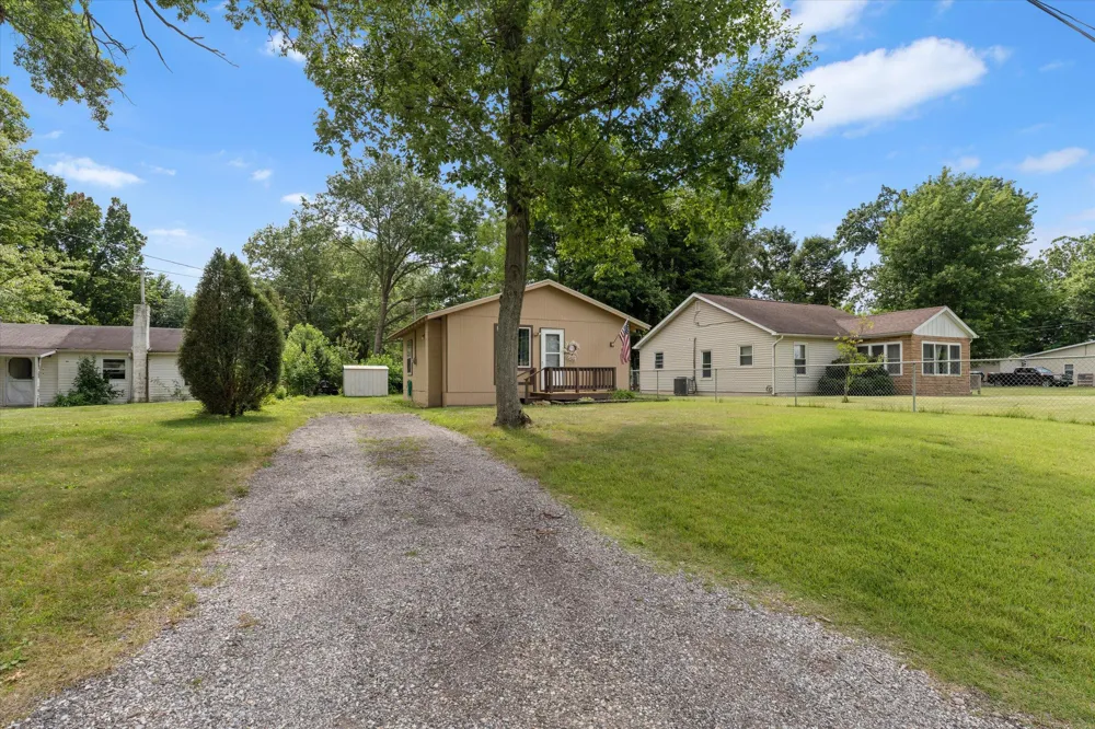 70324 Fairfield Drive Edwardsburg, MI 49112