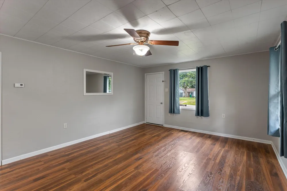 70324 Fairfield Drive Edwardsburg, MI 49112