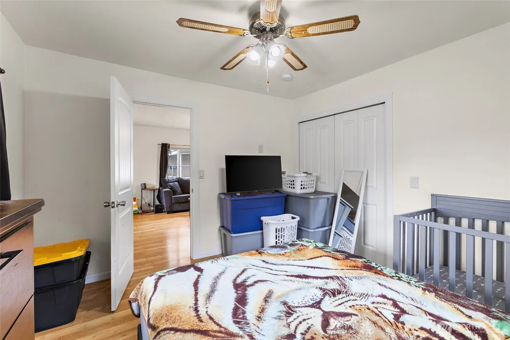 293 17th Avenue Longview, WA 98632