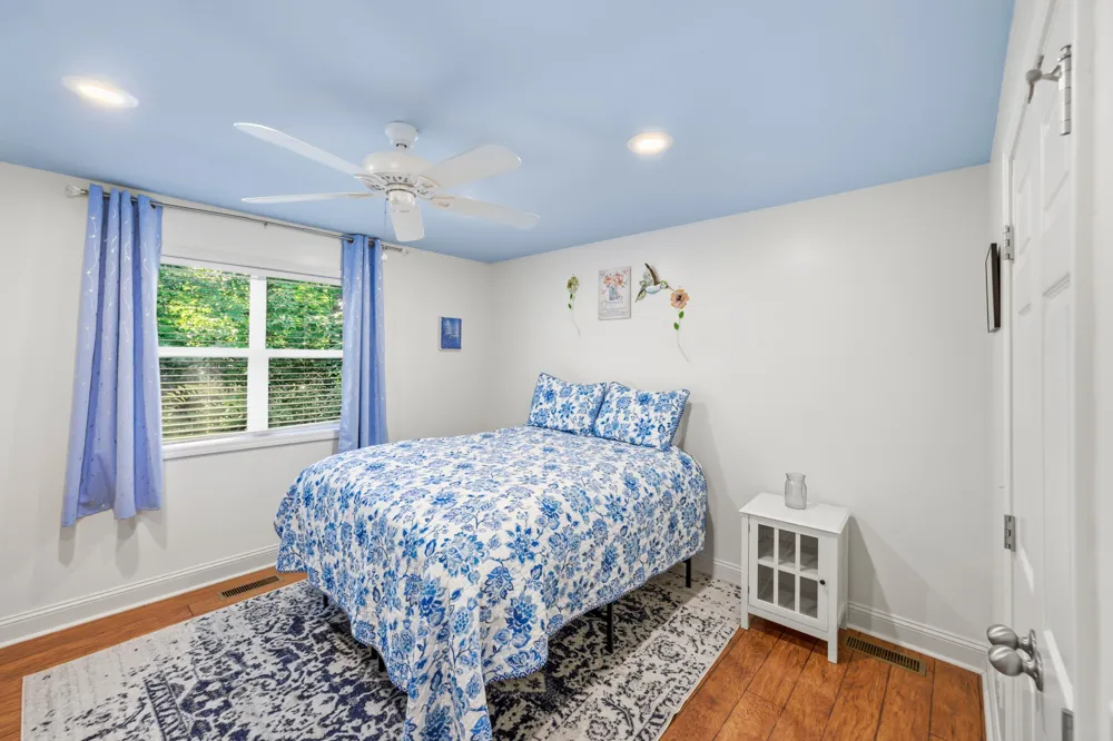 247 Featherfoot Parkway Loop Parsons, TN 38363