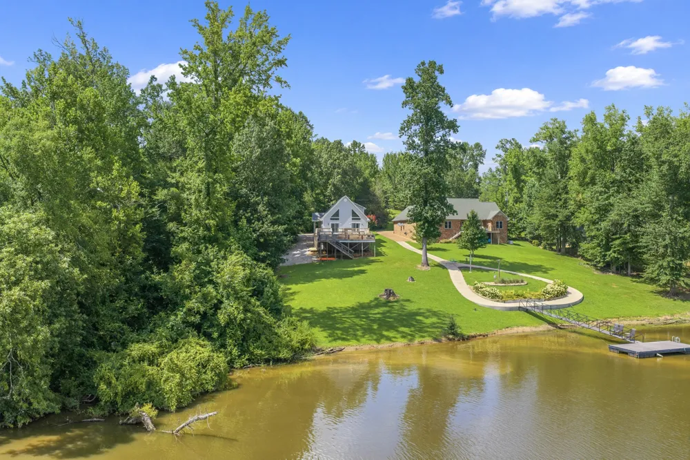 247 Featherfoot Parkway Loop Parsons, TN 38363