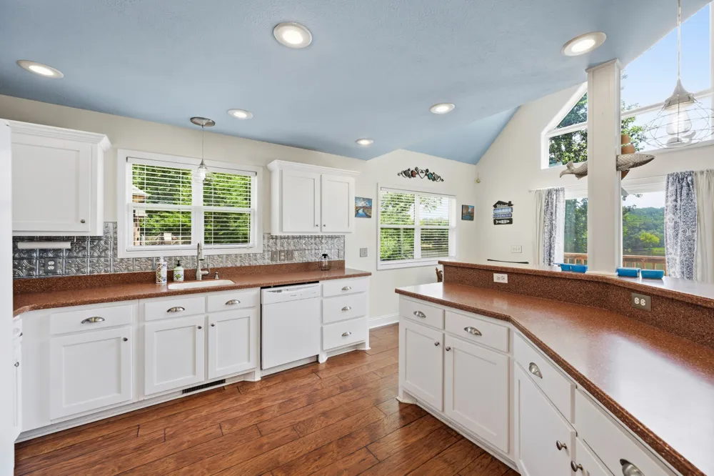 247 Featherfoot Parkway Loop Parsons, TN 38363