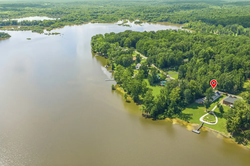 247 Featherfoot Parkway Loop Parsons, TN 38363