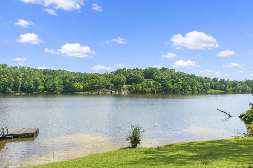 247 Featherfoot Parkway Loop Parsons, TN 38363