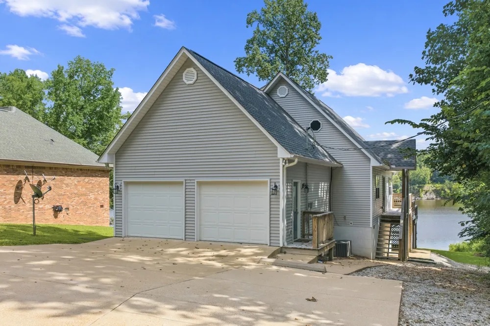 247 Featherfoot Parkway Loop Parsons, TN 38363