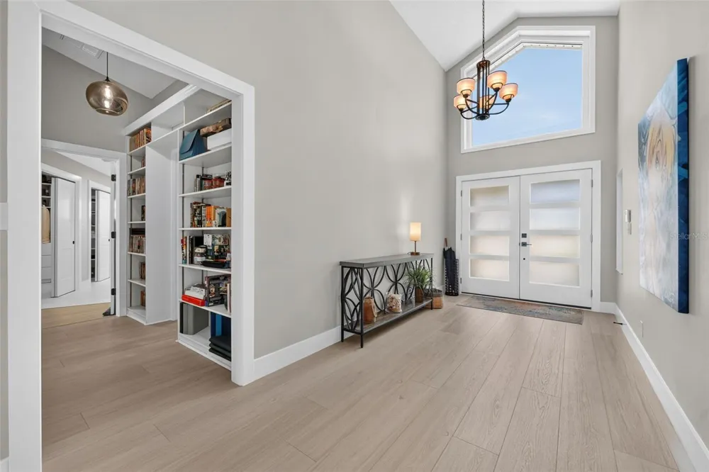 2936 68TH AVENUE S St Petersburg, FL 33712