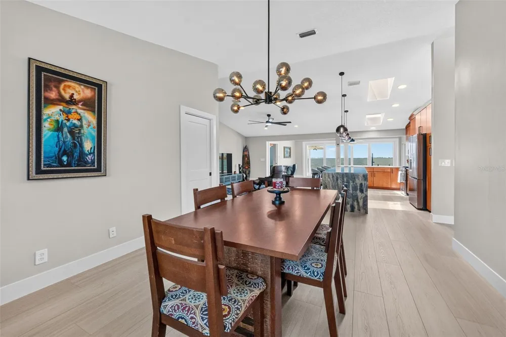 2936 68TH AVENUE S St Petersburg, FL 33712