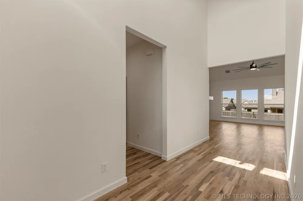 5114 S Everett Drive Sand Springs, OK 74063