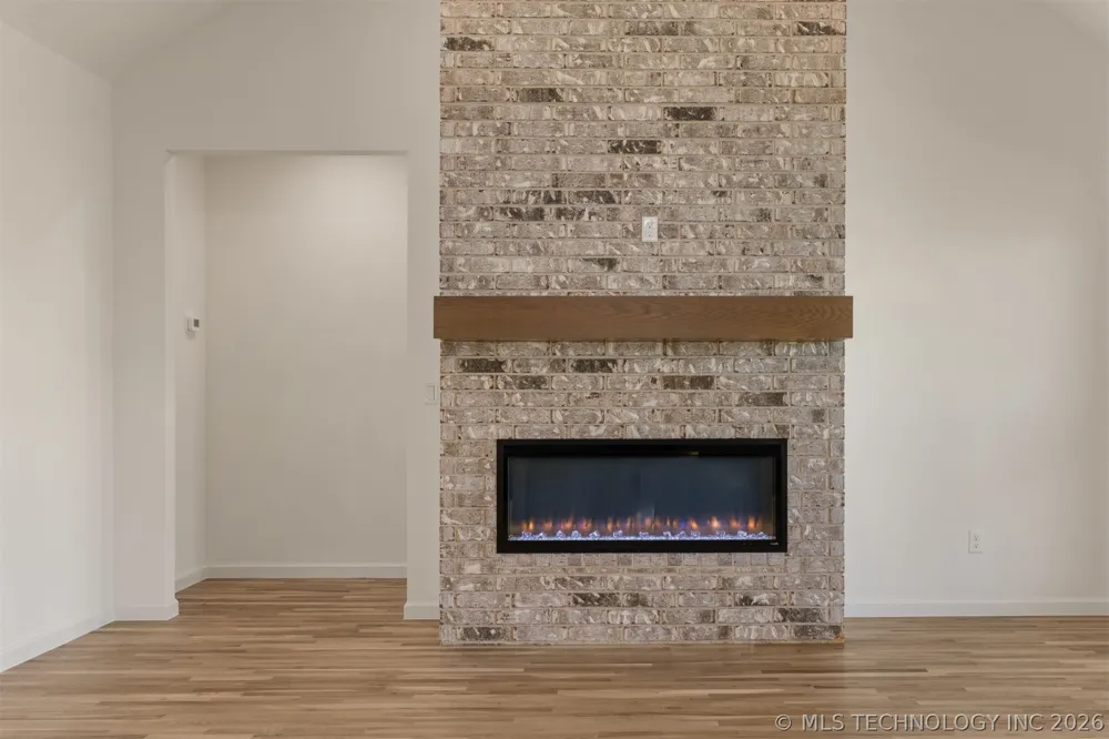 5114 S Everett Drive Sand Springs, OK 74063