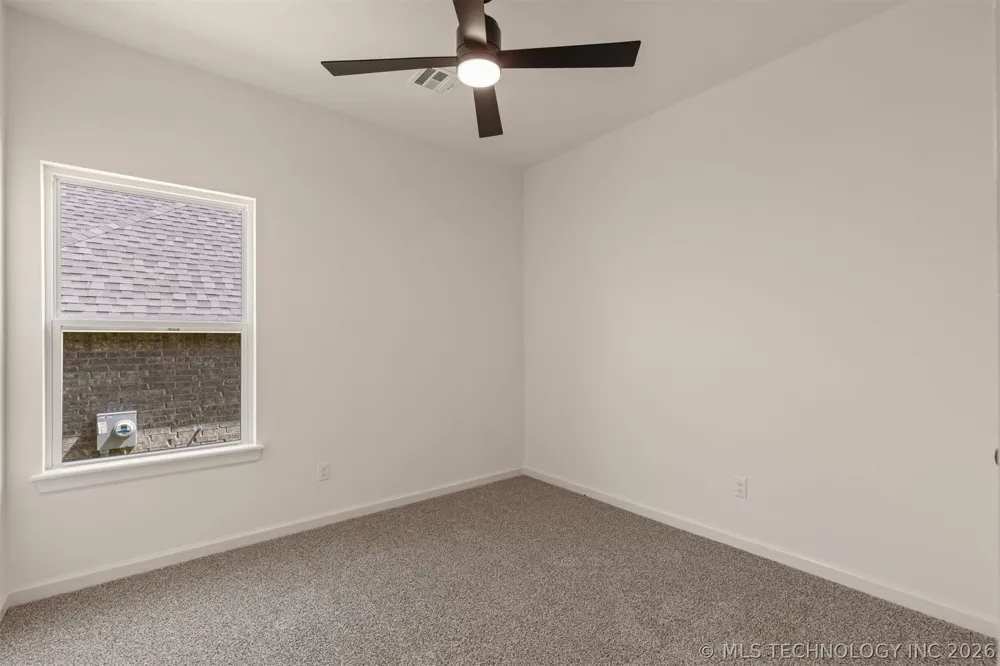 5114 S Everett Drive Sand Springs, OK 74063
