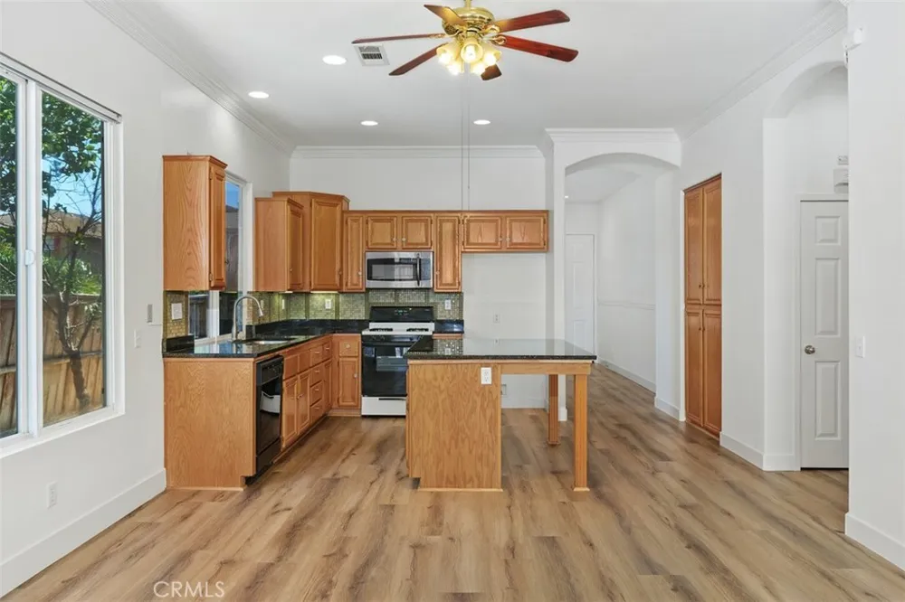 27570 Nellie Court Temecula, CA 92591