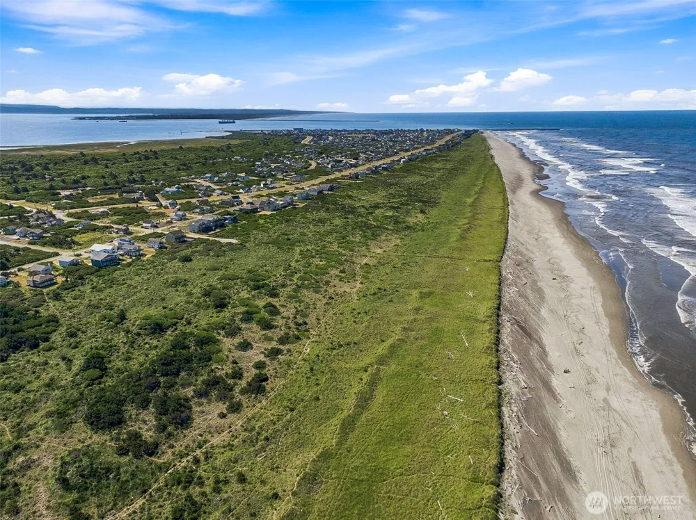 598 Marine View Drive SW Ocean Shores, WA 98569