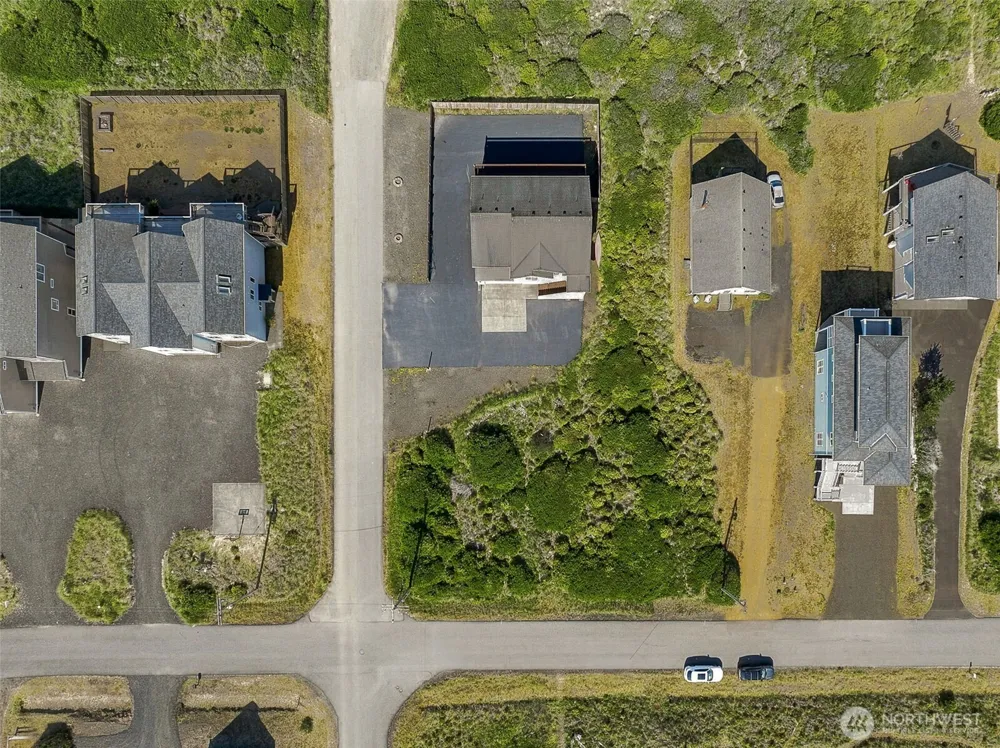 598 Marine View Drive SW Ocean Shores, WA 98569
