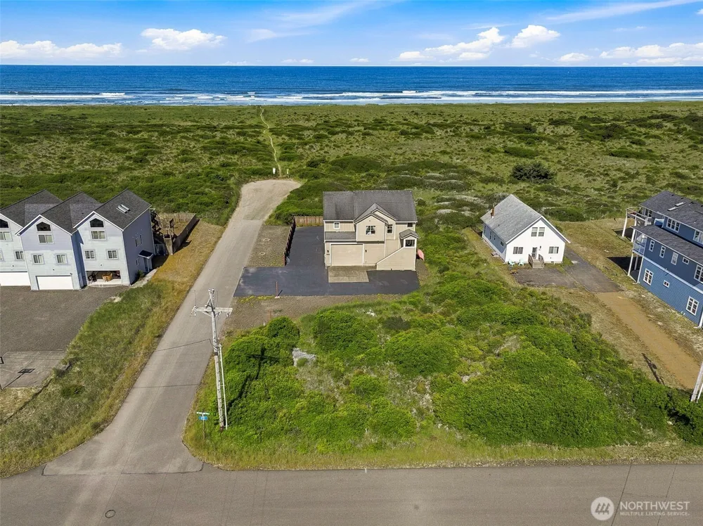 598 Marine View Drive SW Ocean Shores, WA 98569