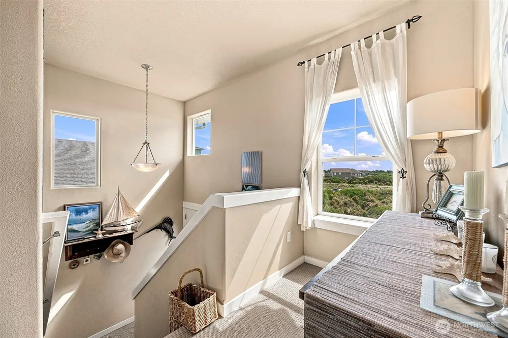 598 Marine View Drive SW Ocean Shores, WA 98569