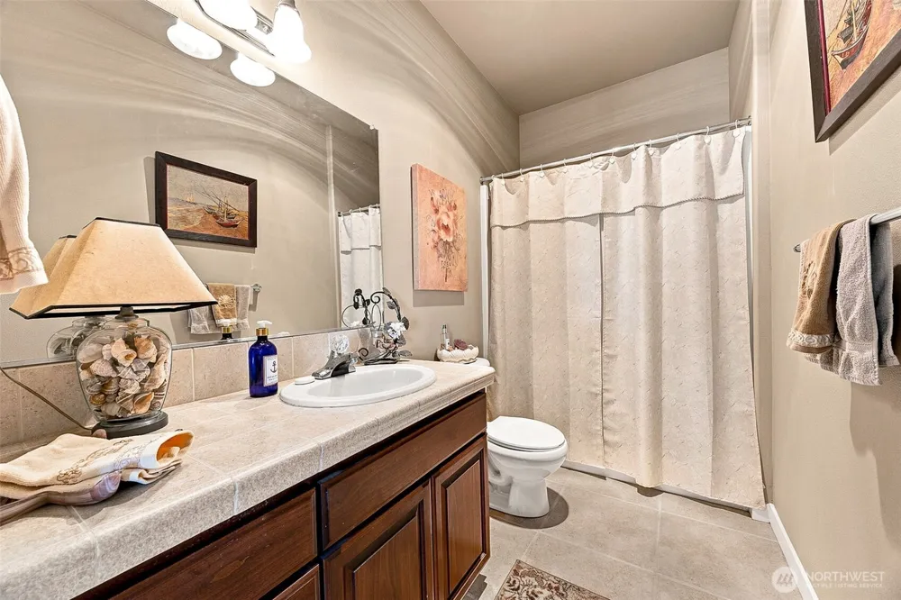 598 Marine View Drive SW Ocean Shores, WA 98569