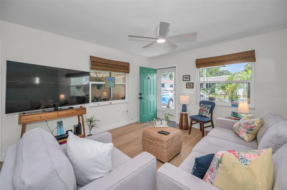 845 SKY LOCH DRIVE S Dunedin, FL 34698