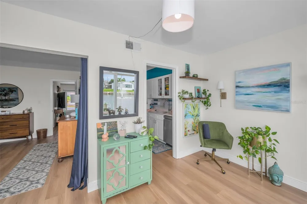 845 SKY LOCH DRIVE S Dunedin, FL 34698