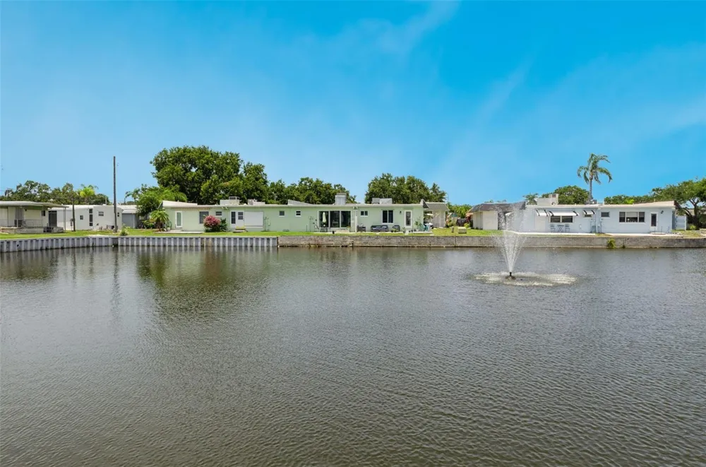 845 SKY LOCH DRIVE S Dunedin, FL 34698
