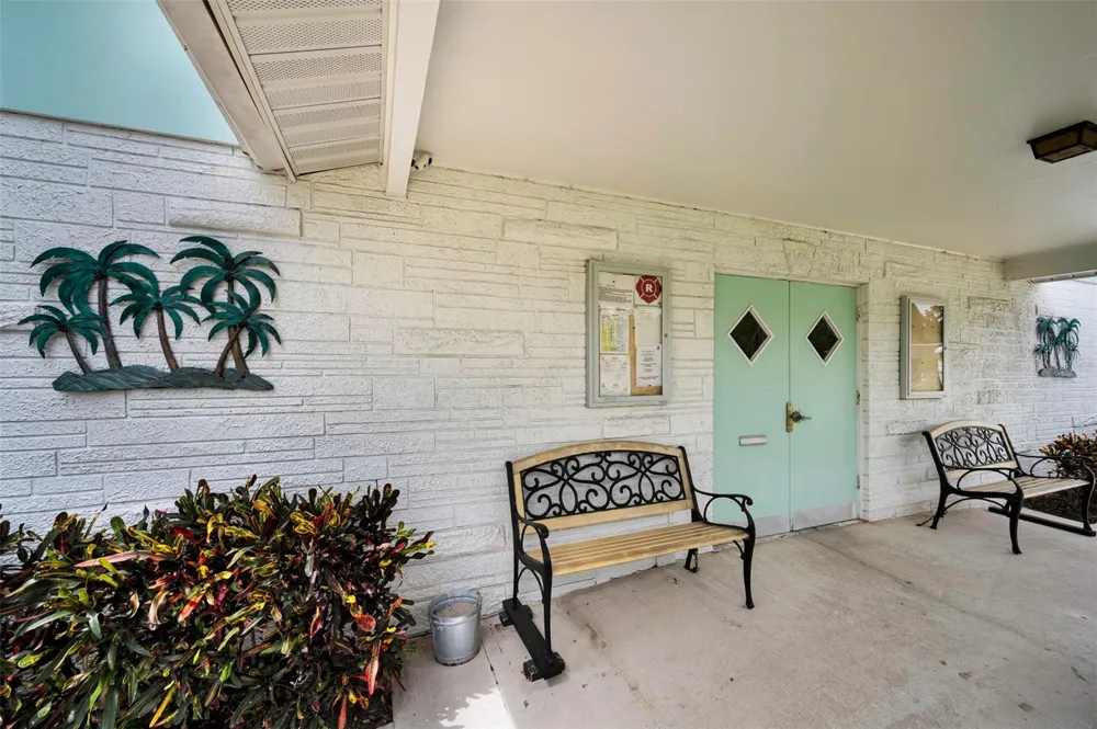 845 SKY LOCH DRIVE S Dunedin, FL 34698