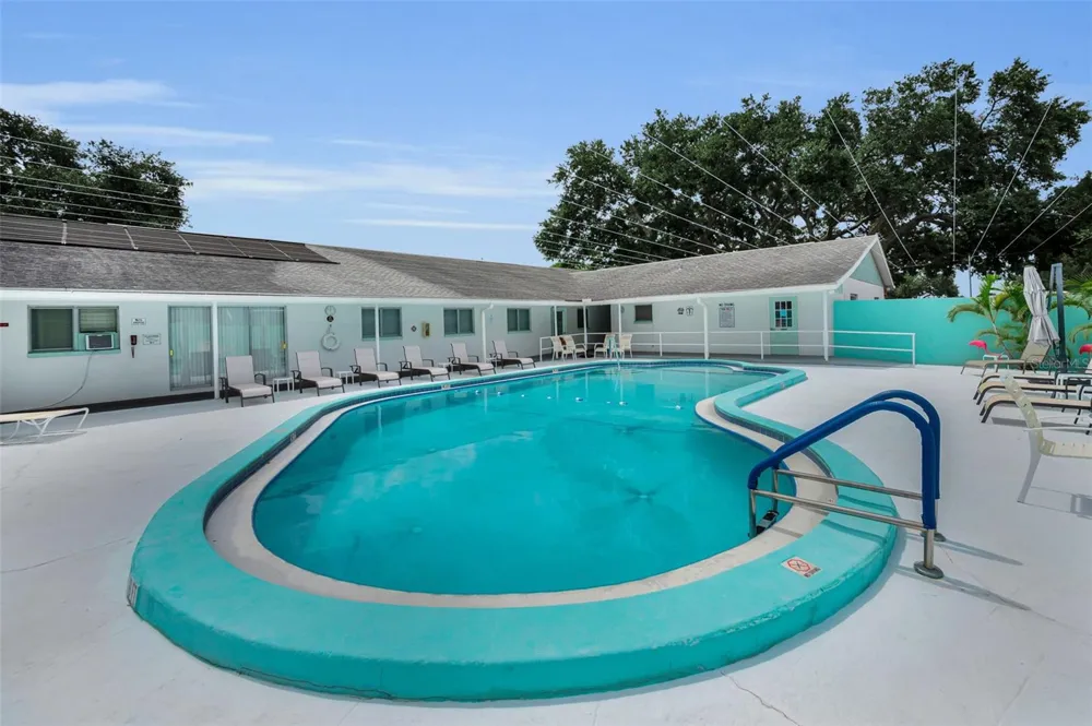 845 SKY LOCH DRIVE S Dunedin, FL 34698