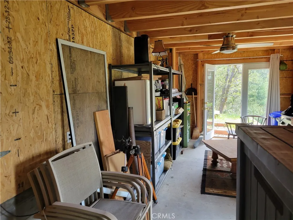 177 Craghill Cedar Glen, CA 92321
